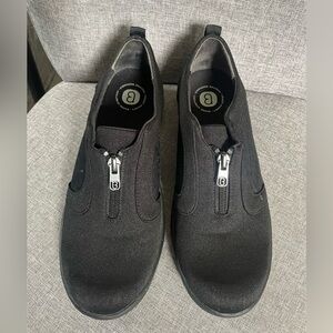 BZees Women's Florence Slip-On Shoes Size 8